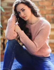 Elite escort service in Phenhara for home and hotel visits